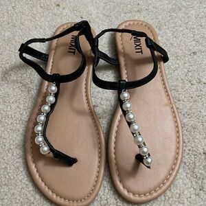 Black sling back sandals with pearls. Size 6